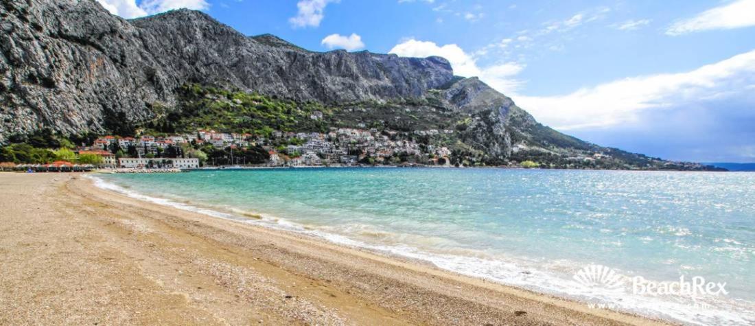 Charming Studio With River View Omiš Esterno foto